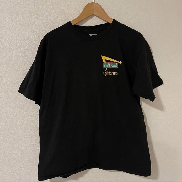 In-N-Out 2020 California Black Graphic Crew Short Sleeve Tee. Size Large - Picture 2 of 7